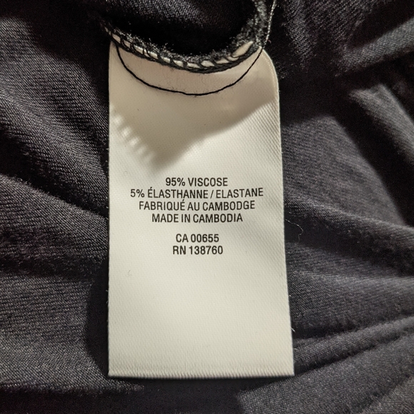 Casual LBD - Picture 3 of 3